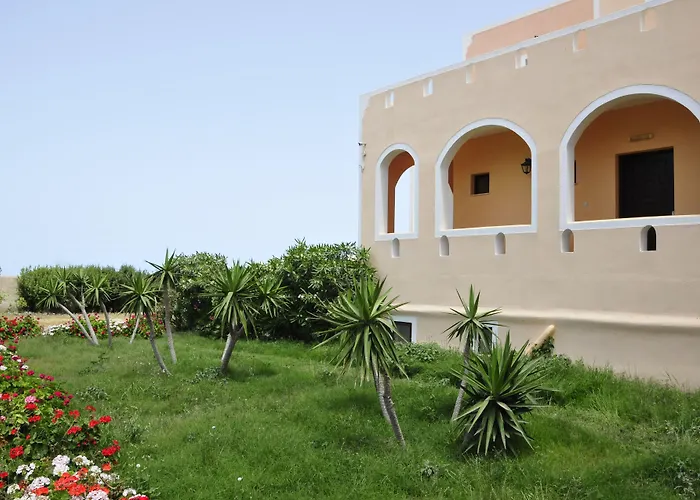 Anessis 4* Fira (Santorini)