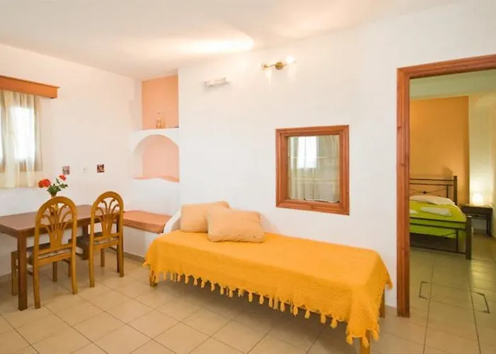 Anessis 4* Fira (Santorini)