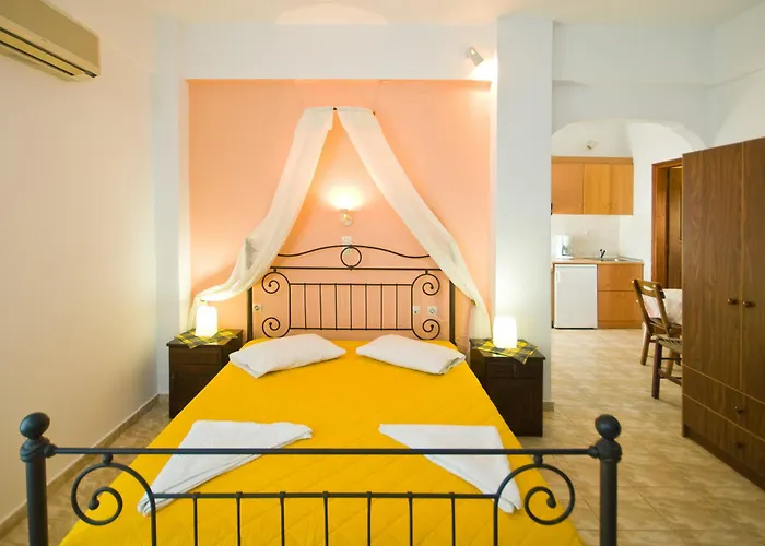 Lejlighedshotel Anessis Fira (Santorini)