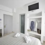 Anessis 4*