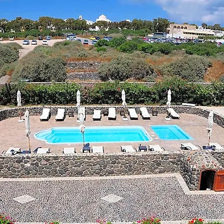 Anessis Aparthotel