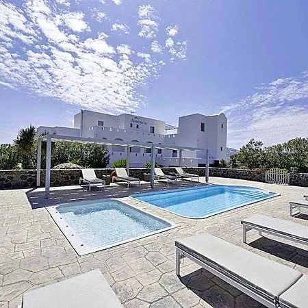 Anessis Aparthotel