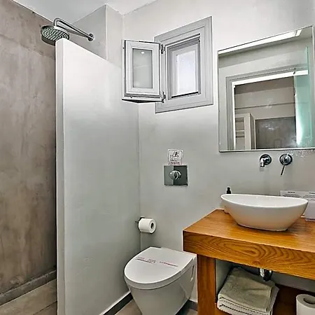 Aparthotel Anessis Fira (Santorini)