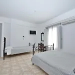 Anessis Aparthotel Fira (Santorini)
