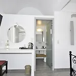 Anessis 4* Fira (Santorini)