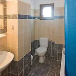 Anessis 4*