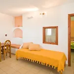 Anessis 4* Fira (Santorini)