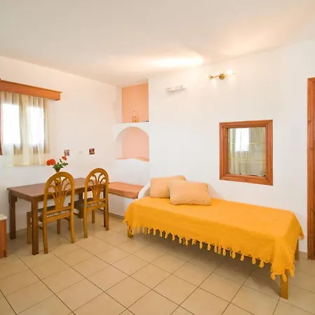 Anessis 4* Fira (Santorini)