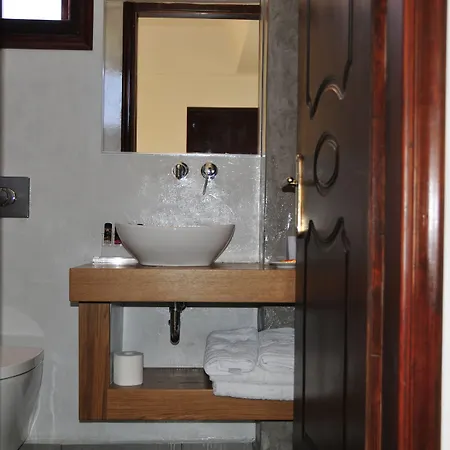 Anessis Lejlighedshotel 4*