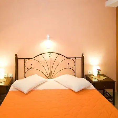 Anessis Lejlighedshotel Fira (Santorini)